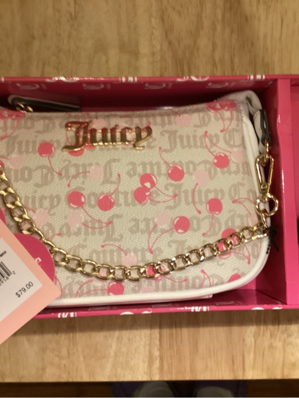 Juicy Couture Boxed Set Sandstone Pink   Bag & mirrored cherry charm - Picture 8 of 8